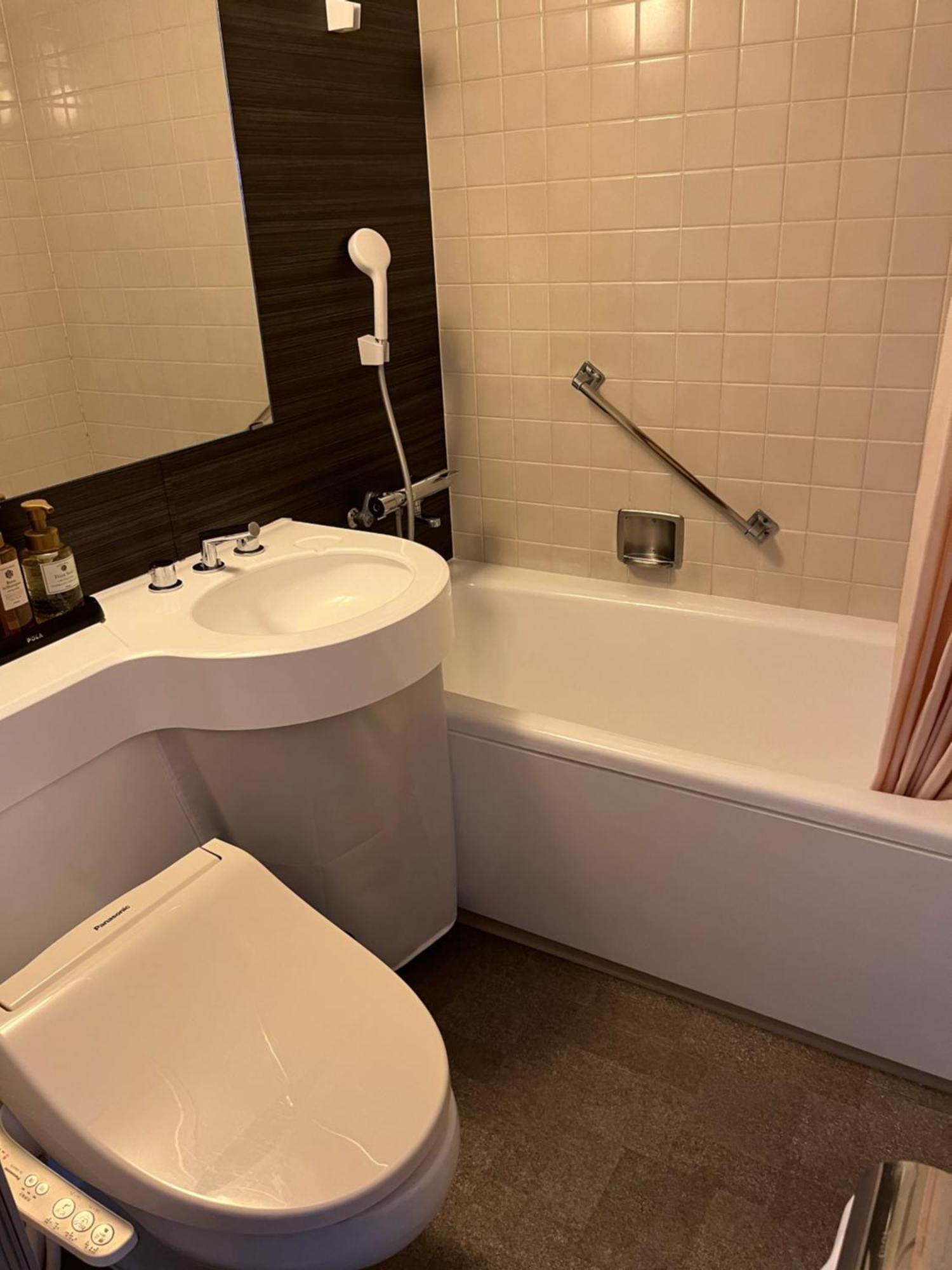 Hotel Posh Odawara Esterno foto